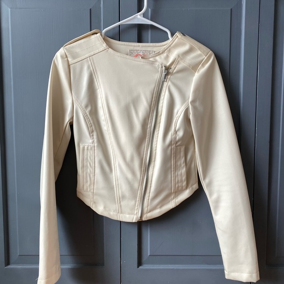 Cropped Ivory Leather Jacket - Perfect for a Wedding Ensemble! - Picture 3 of 9